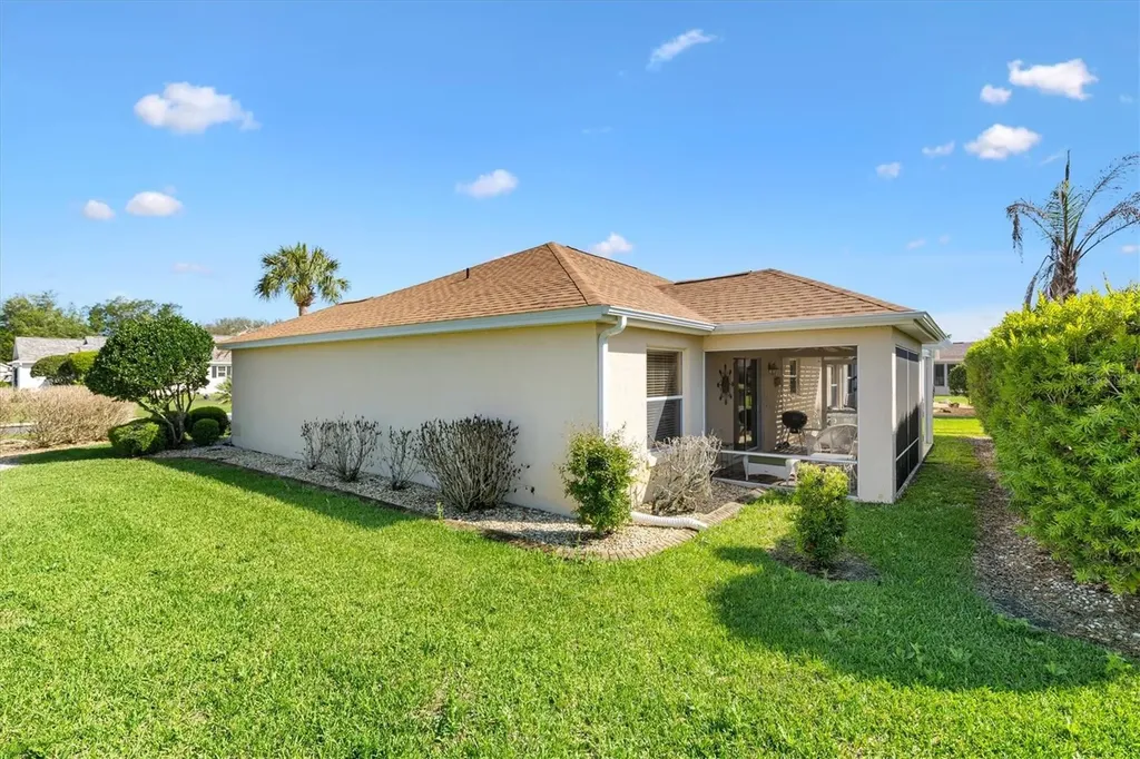 1982 Somerset Avenue The Villages FL 32162