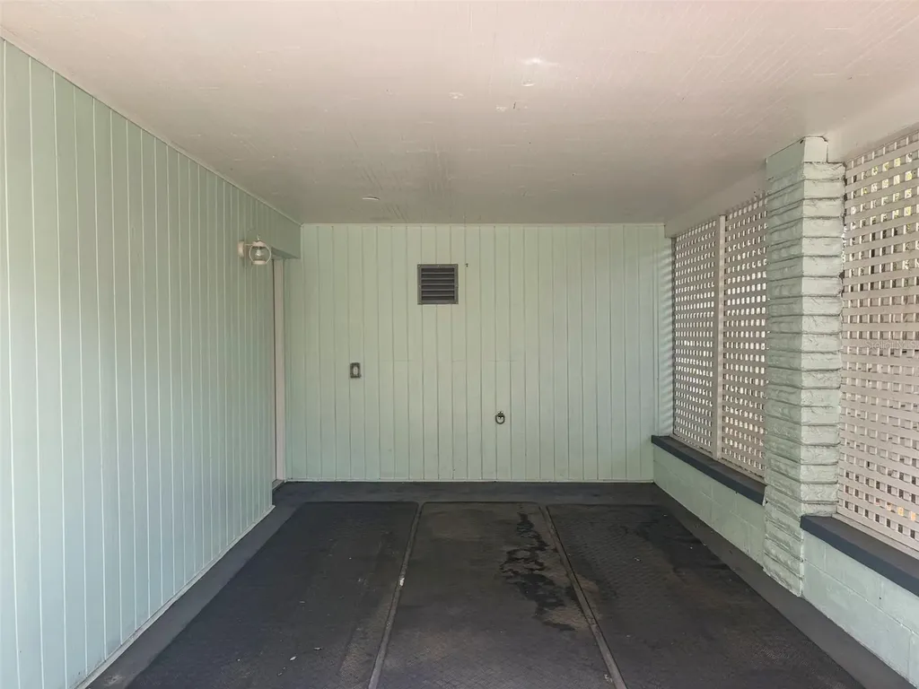 1738 San Mateo Drive Dunedin FL 34698