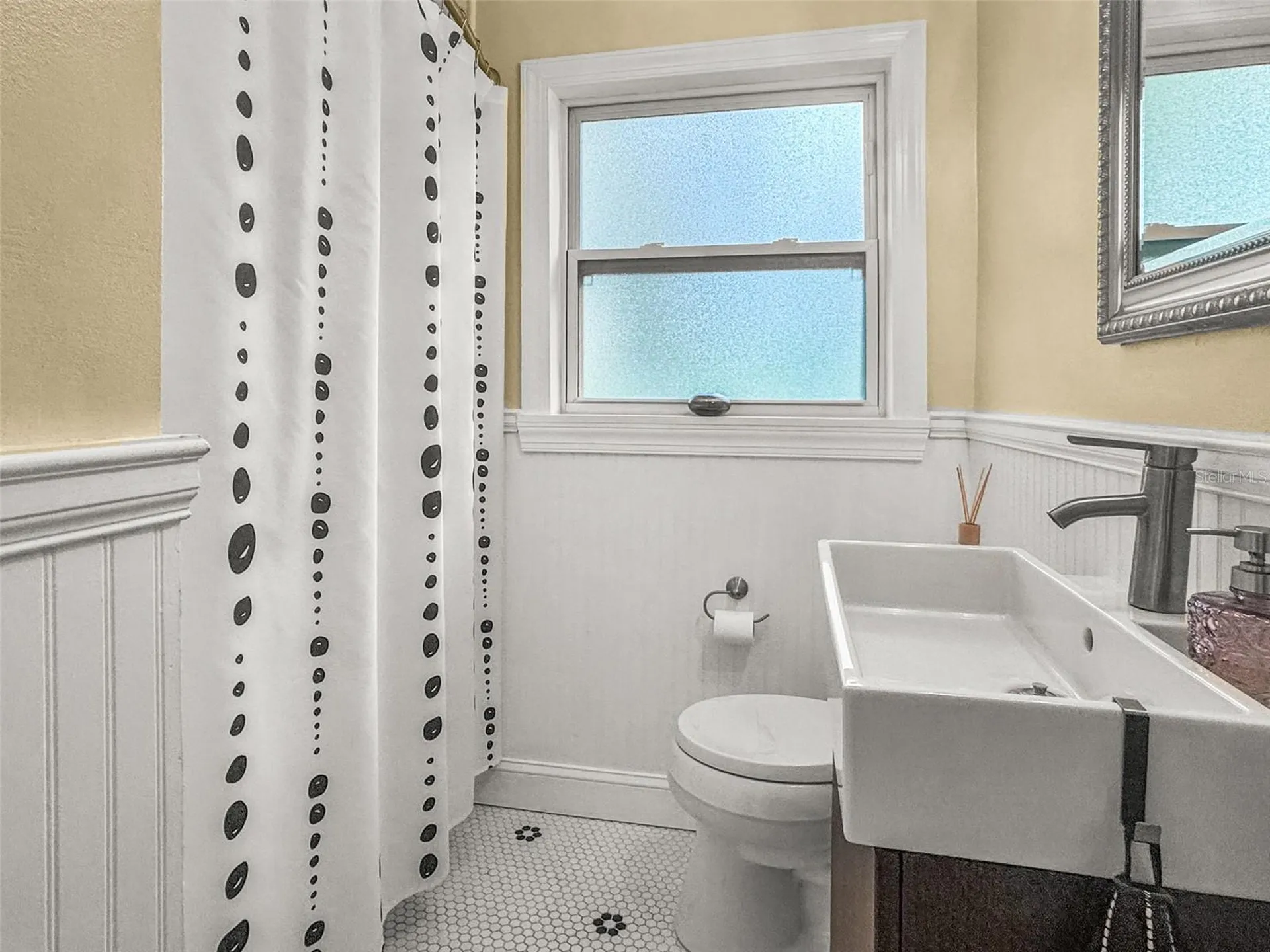 1738 San Mateo Drive Dunedin FL 34698