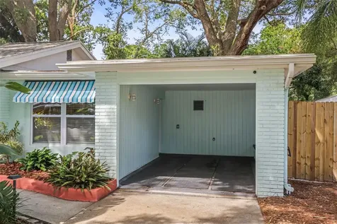1738 San Mateo Drive Dunedin FL 34698