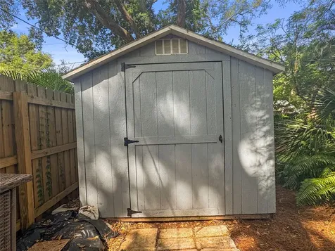 1738 San Mateo Drive Dunedin FL 34698