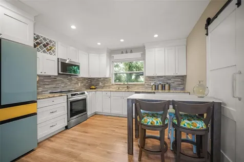 1738 San Mateo Drive Dunedin FL 34698