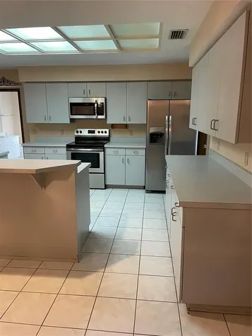 3007 Forest Club Drive Plant City FL 33566