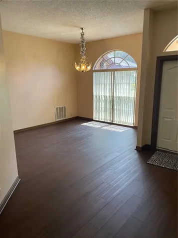 3007 Forest Club Drive Plant City FL 33566