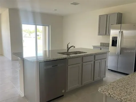 1246 Red Hill Road Davenport FL 33837