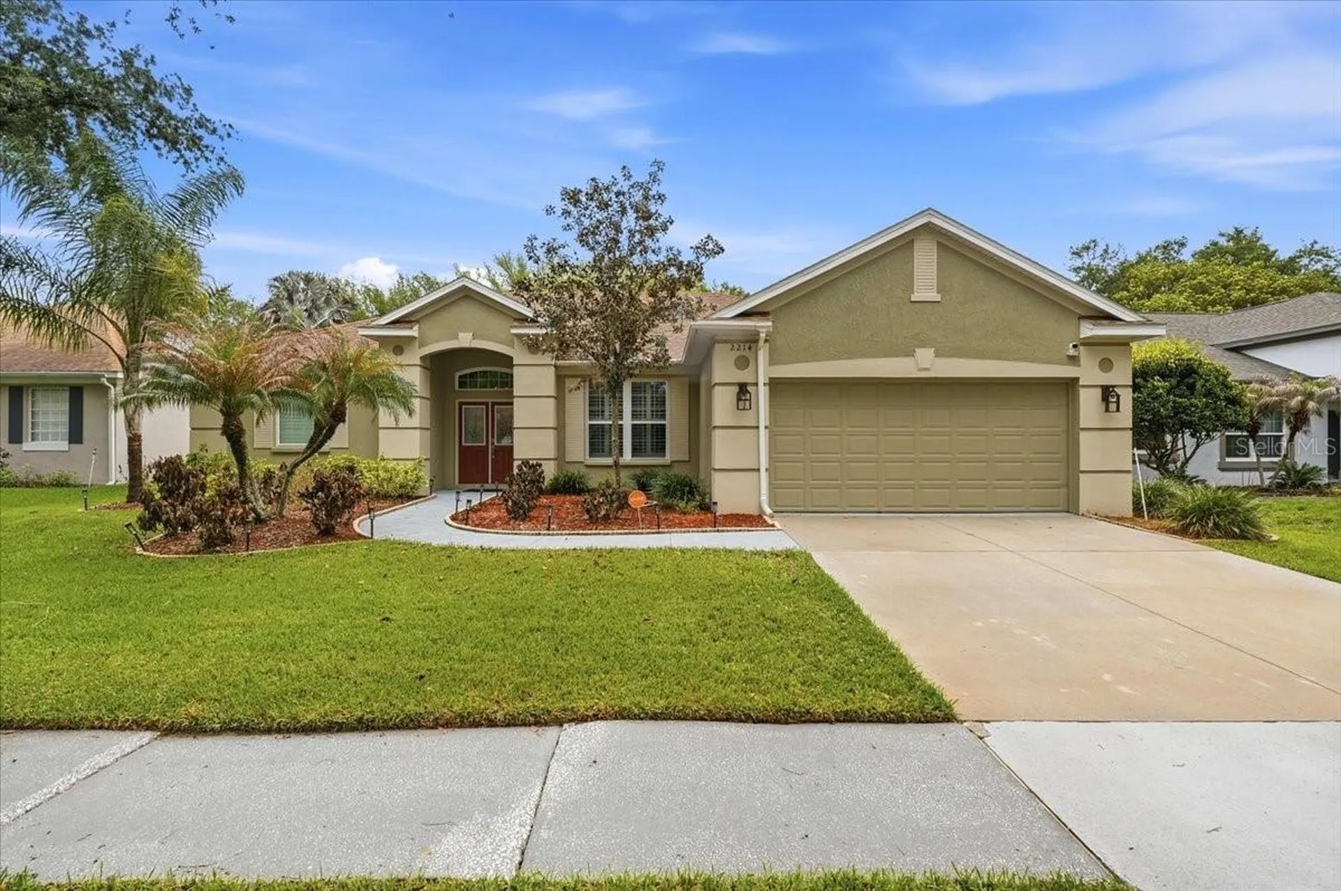 2214 Longmore Circle Valrico FL 33596
