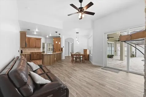 2214 Longmore Circle Valrico FL 33596