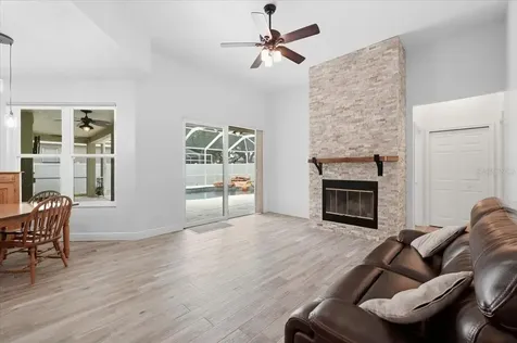2214 Longmore Circle Valrico FL 33596