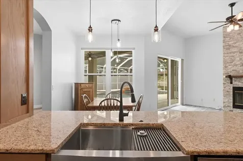 2214 Longmore Circle Valrico FL 33596