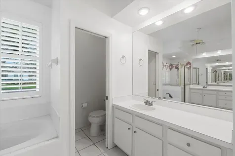 2214 Longmore Circle Valrico FL 33596