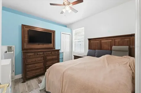 2214 Longmore Circle Valrico FL 33596