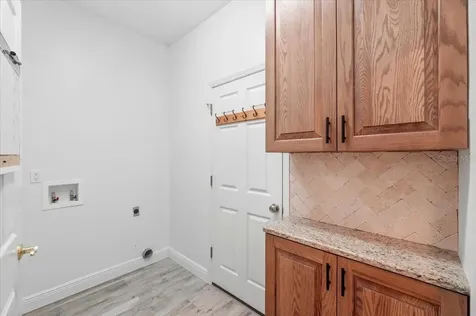 2214 Longmore Circle Valrico FL 33596