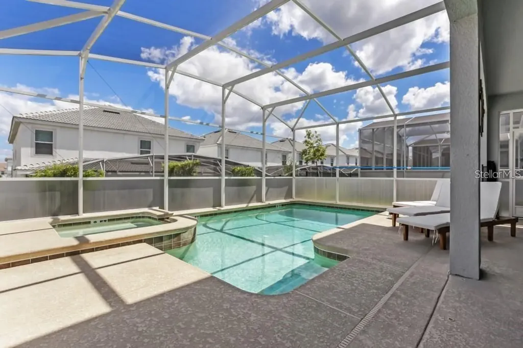 1561 Flange Drive Davenport FL 33896