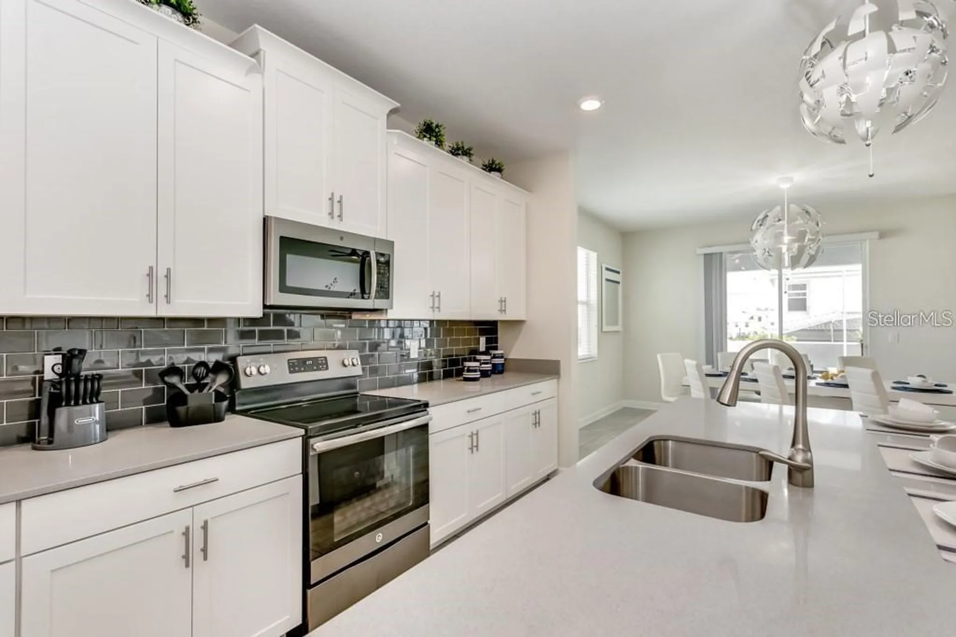 1561 Flange Drive Davenport FL 33896