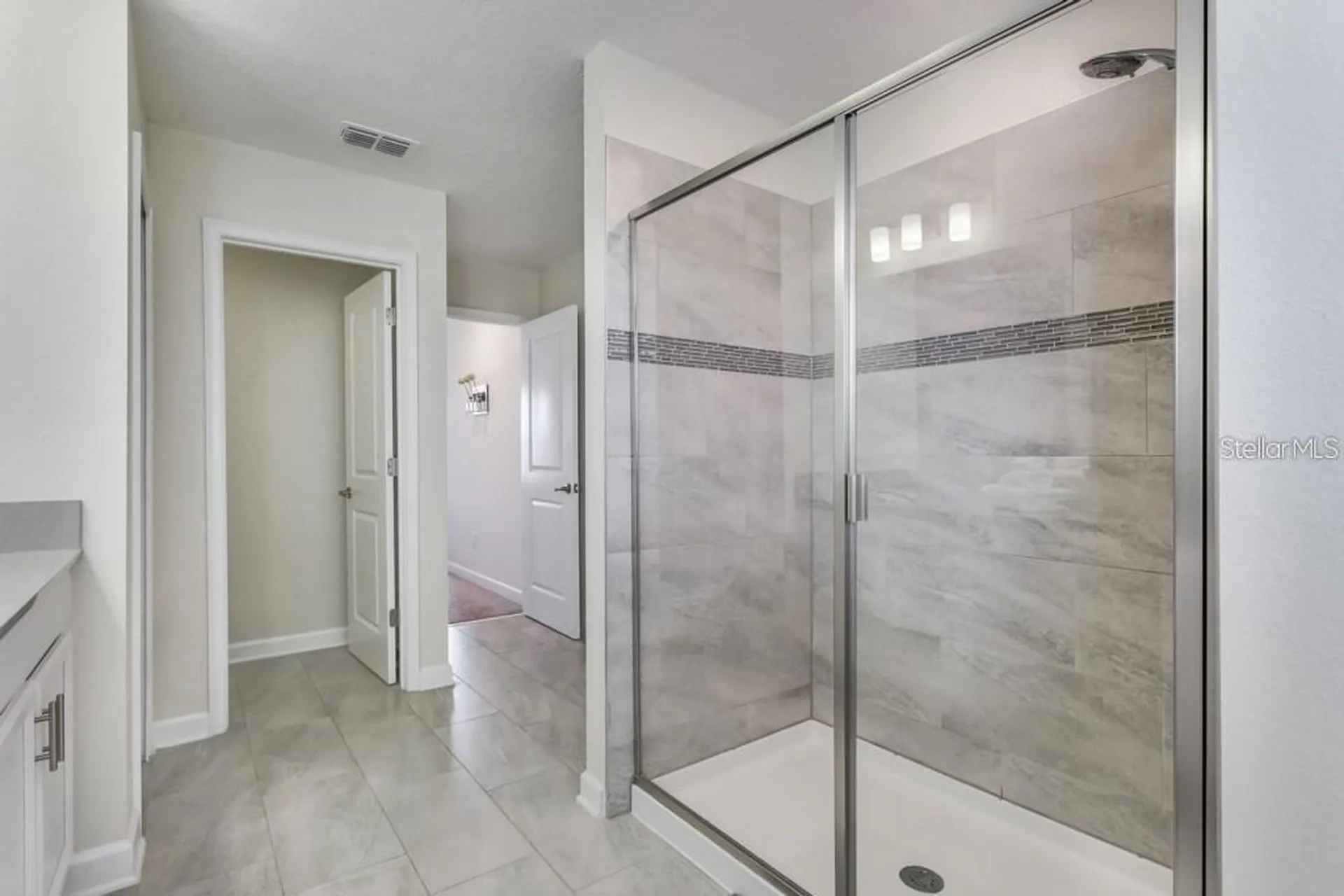 1561 Flange Drive Davenport FL 33896