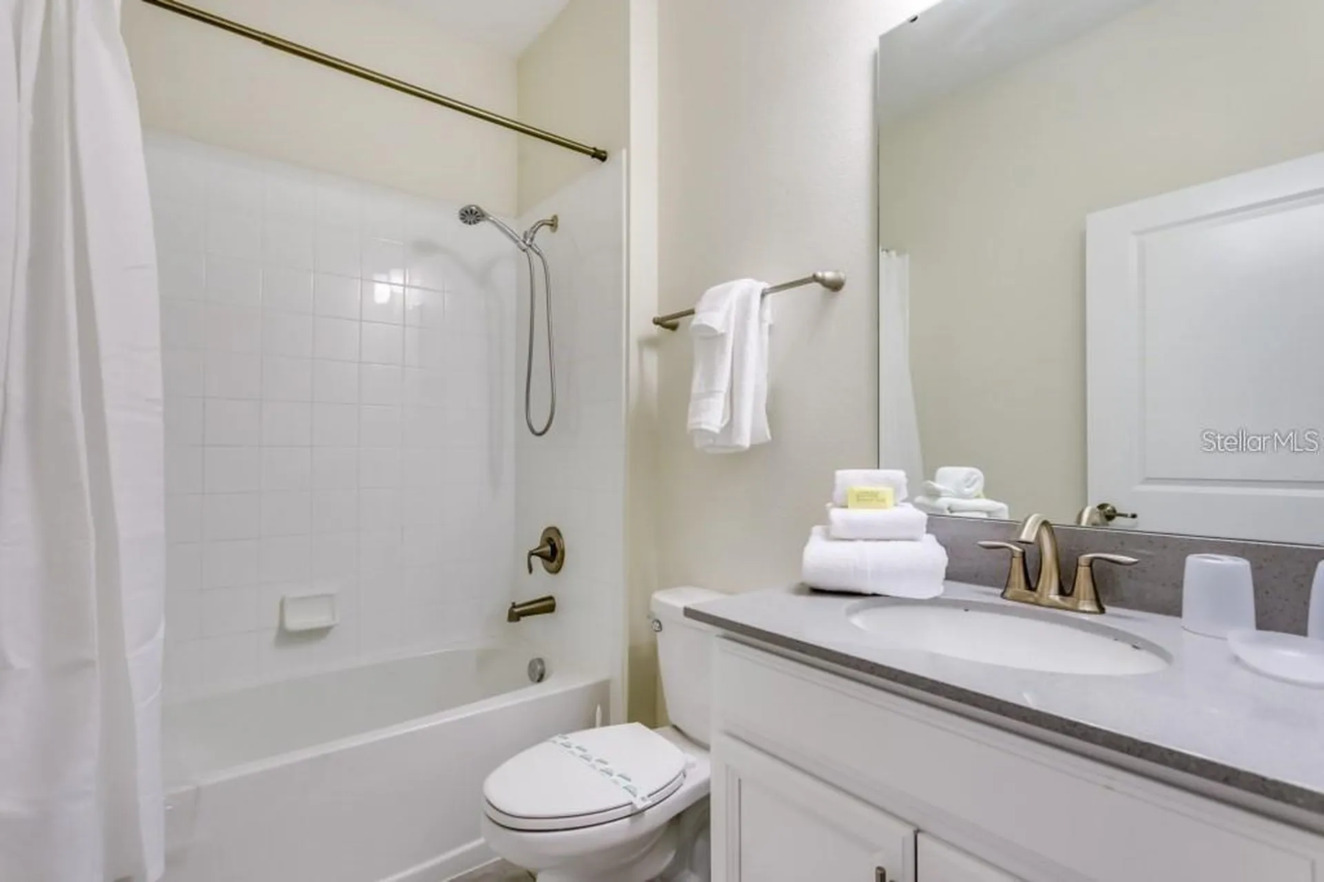 1561 Flange Drive Davenport FL 33896