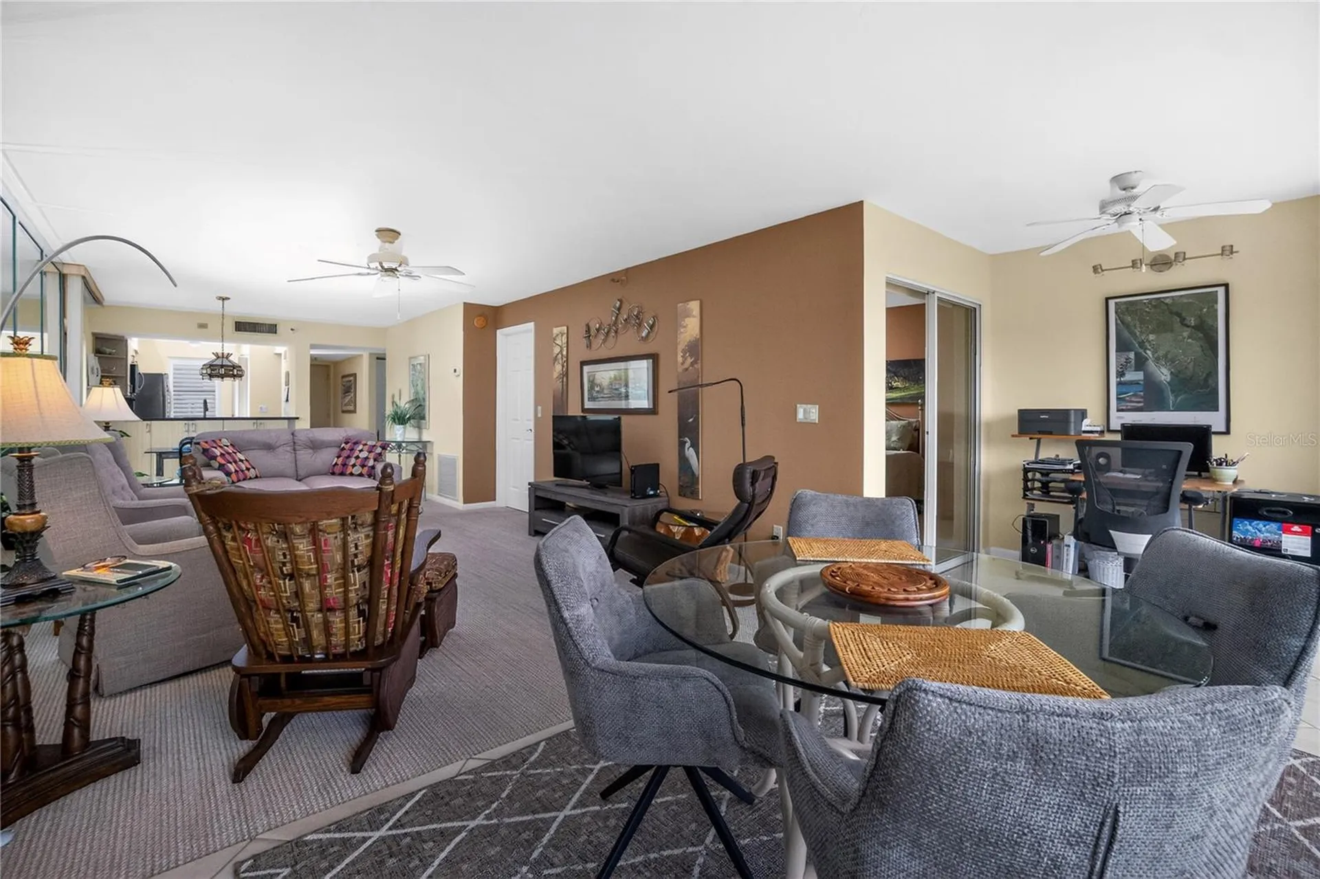 1591 Beach Road Englewood FL 34223