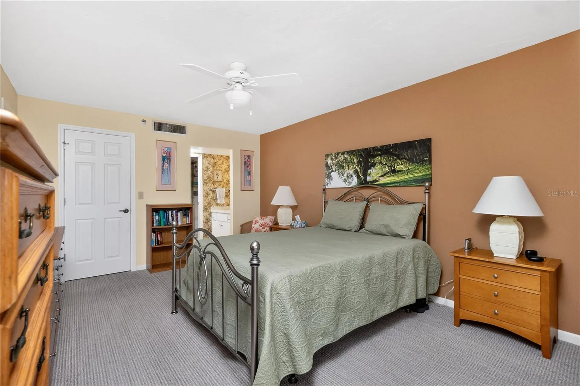1591 Beach Road Englewood FL 34223