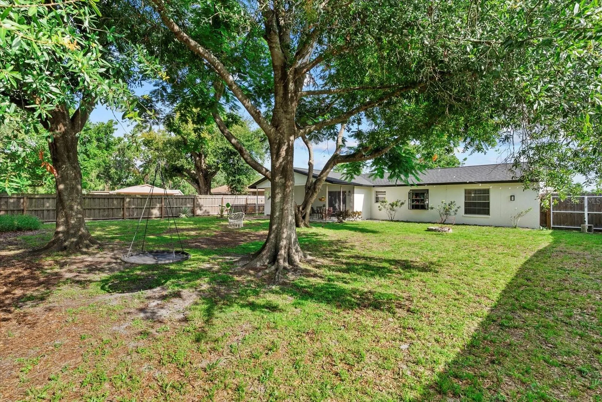 816 Queen Palm Lane Sarasota FL 34243