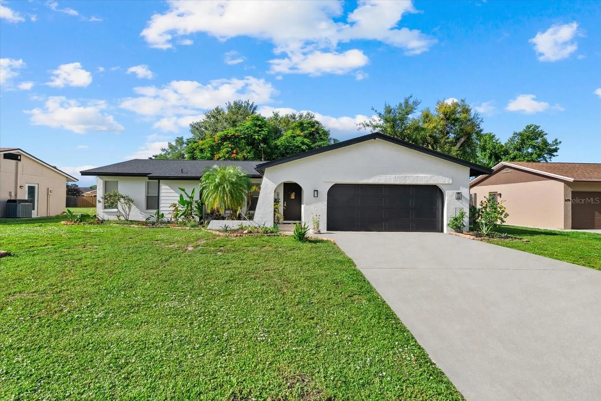 816 Queen Palm Lane Sarasota FL 34243