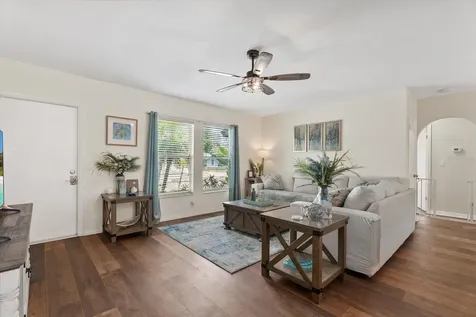 816 Queen Palm Lane Sarasota FL 34243