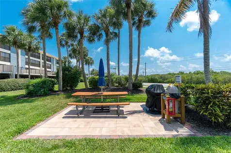 1501 Beach Road Englewood FL 34223