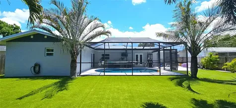 3698 61st Way N St Petersburg FL 33710