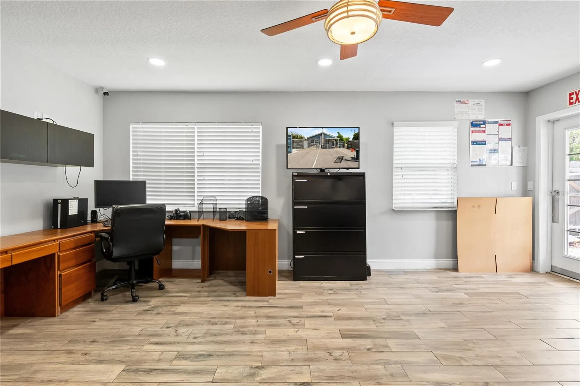 5424 Edgewater Drive Orlando FL 32810