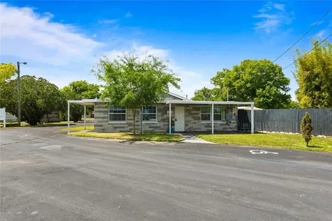 5424 Edgewater Drive Orlando FL 32810