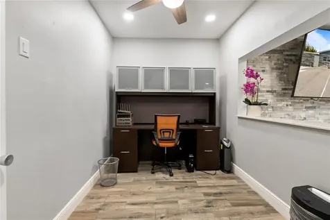 5424 Edgewater Drive Orlando FL 32810