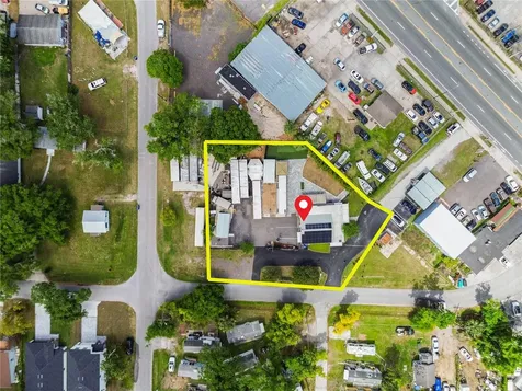 5424 Edgewater Drive Orlando FL 32810