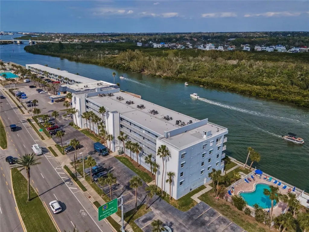 18325 Gulf Boulevard Redington Shores FL 33708