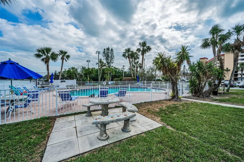 18325 Gulf Boulevard Redington Shores FL 33708
