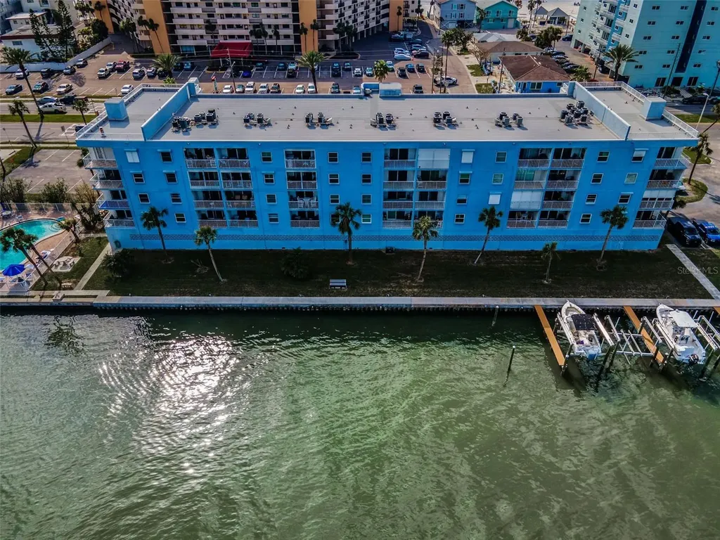 18325 Gulf Boulevard Redington Shores FL 33708