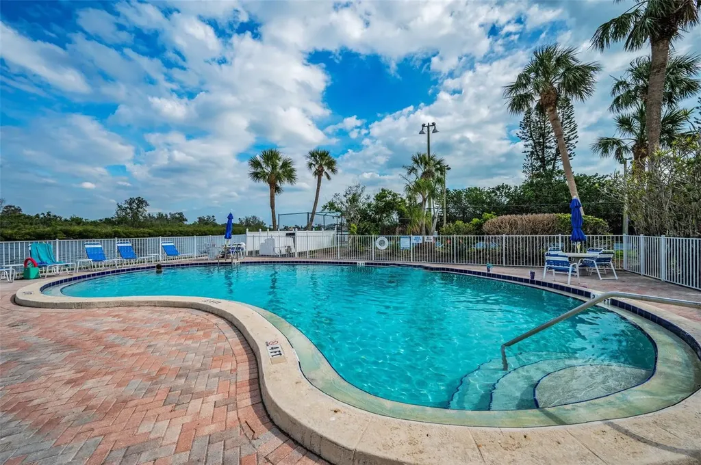 18325 Gulf Boulevard Redington Shores FL 33708