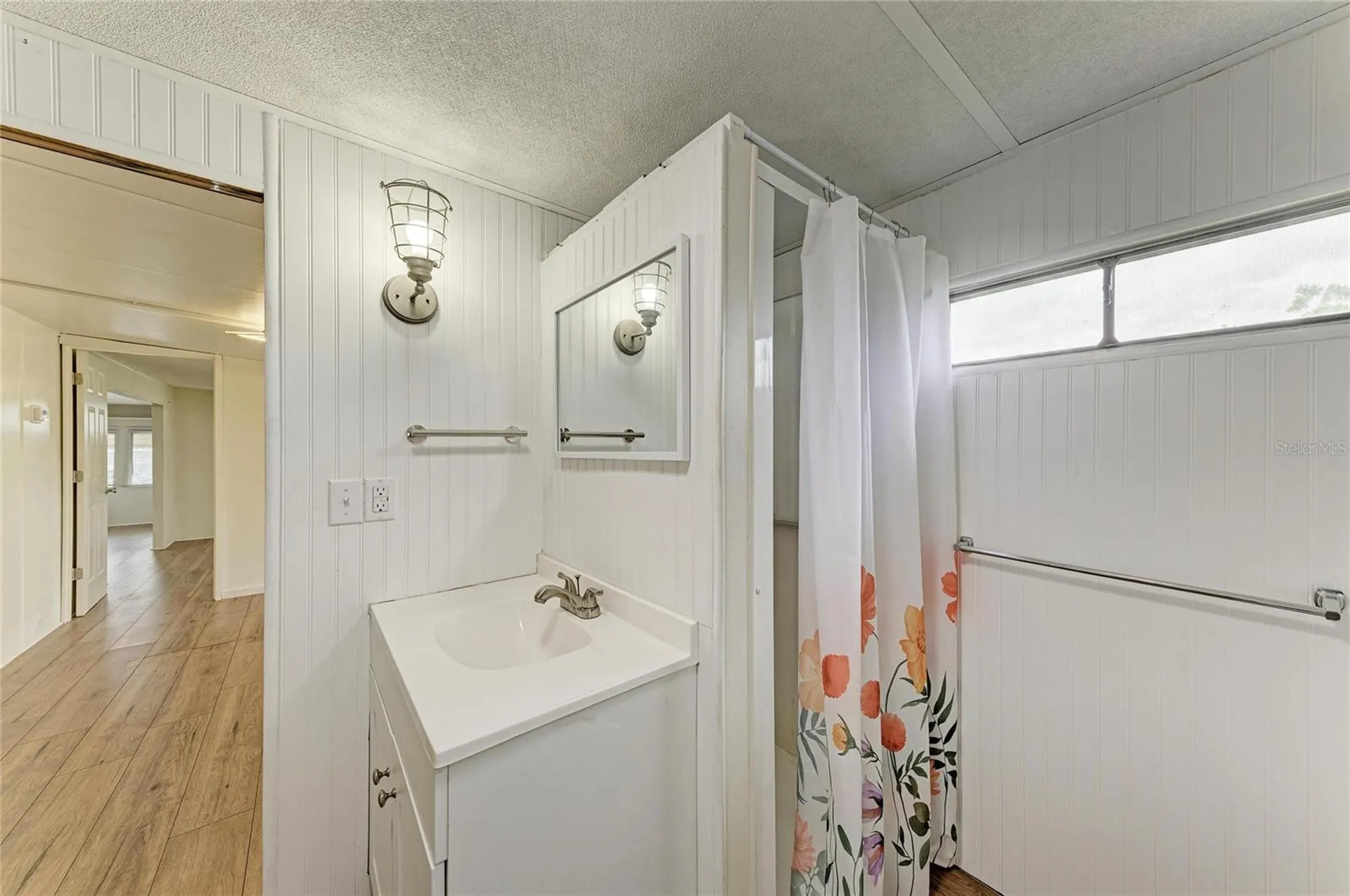 709 50th Avenue Terrace W Bradenton FL 34207