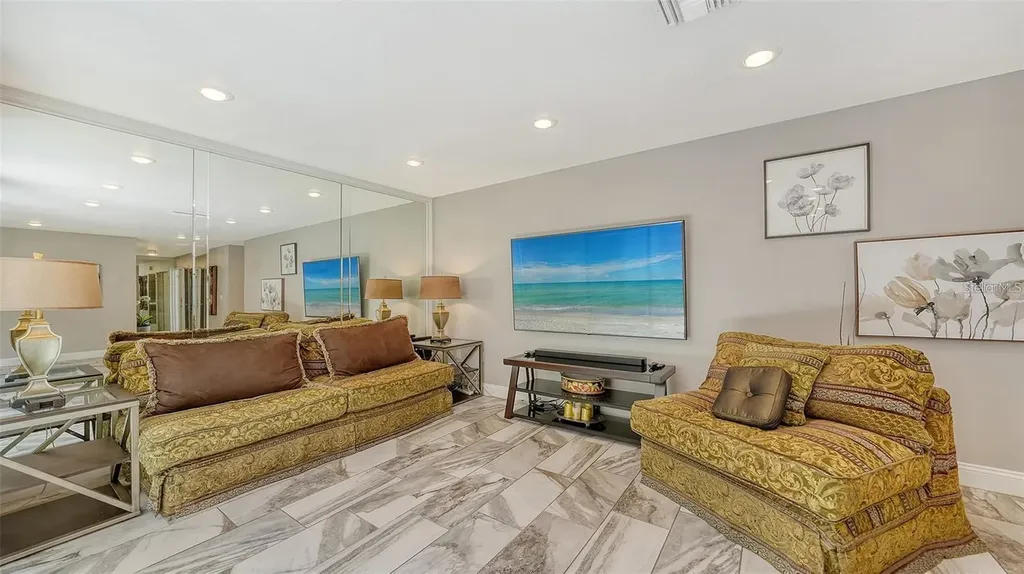 3842 Glen Oaks Manor Drive Sarasota FL 34232