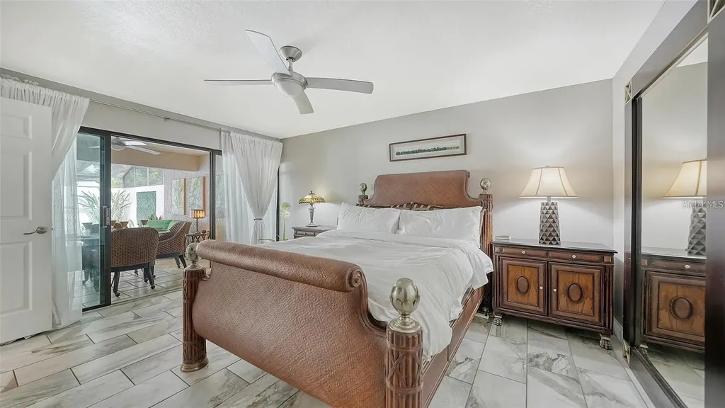 3842 Glen Oaks Manor Drive Sarasota FL 34232