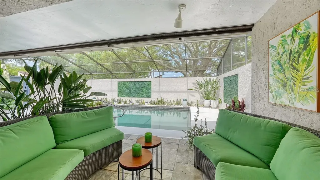 3842 Glen Oaks Manor Drive Sarasota FL 34232