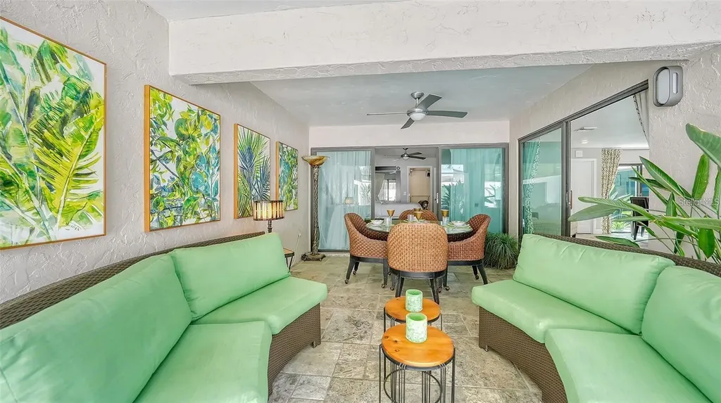 3842 Glen Oaks Manor Drive Sarasota FL 34232