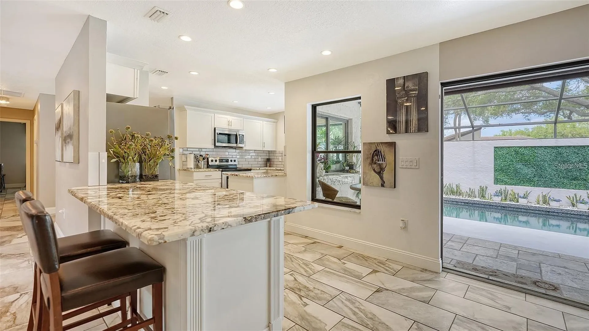 3842 Glen Oaks Manor Drive Sarasota FL 34232