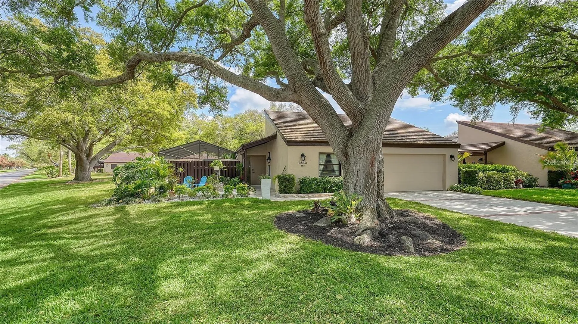 3842 Glen Oaks Manor Drive Sarasota FL 34232