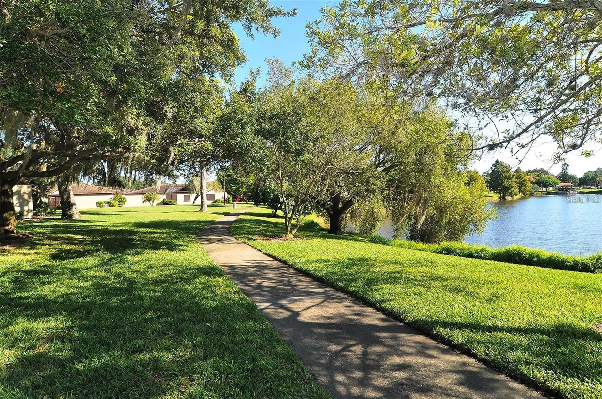 3842 Glen Oaks Manor Drive Sarasota FL 34232