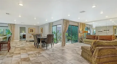 3842 Glen Oaks Manor Drive Sarasota FL 34232