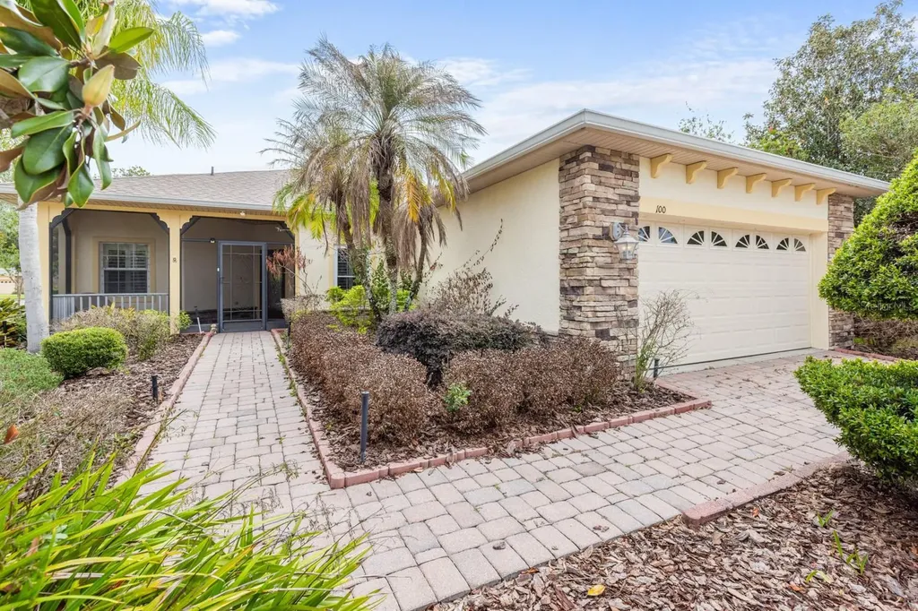 100 Ventana Drive Kissimmee FL 34759