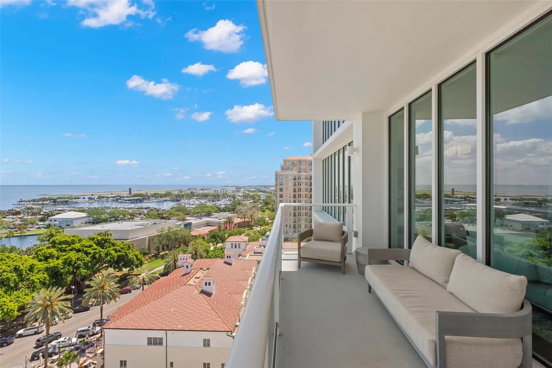 176 4th Avenue NE St Petersburg FL 33701