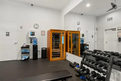 176 4th Avenue NE St Petersburg FL 33701