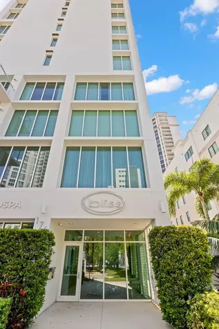 176 4th Avenue NE St Petersburg FL 33701