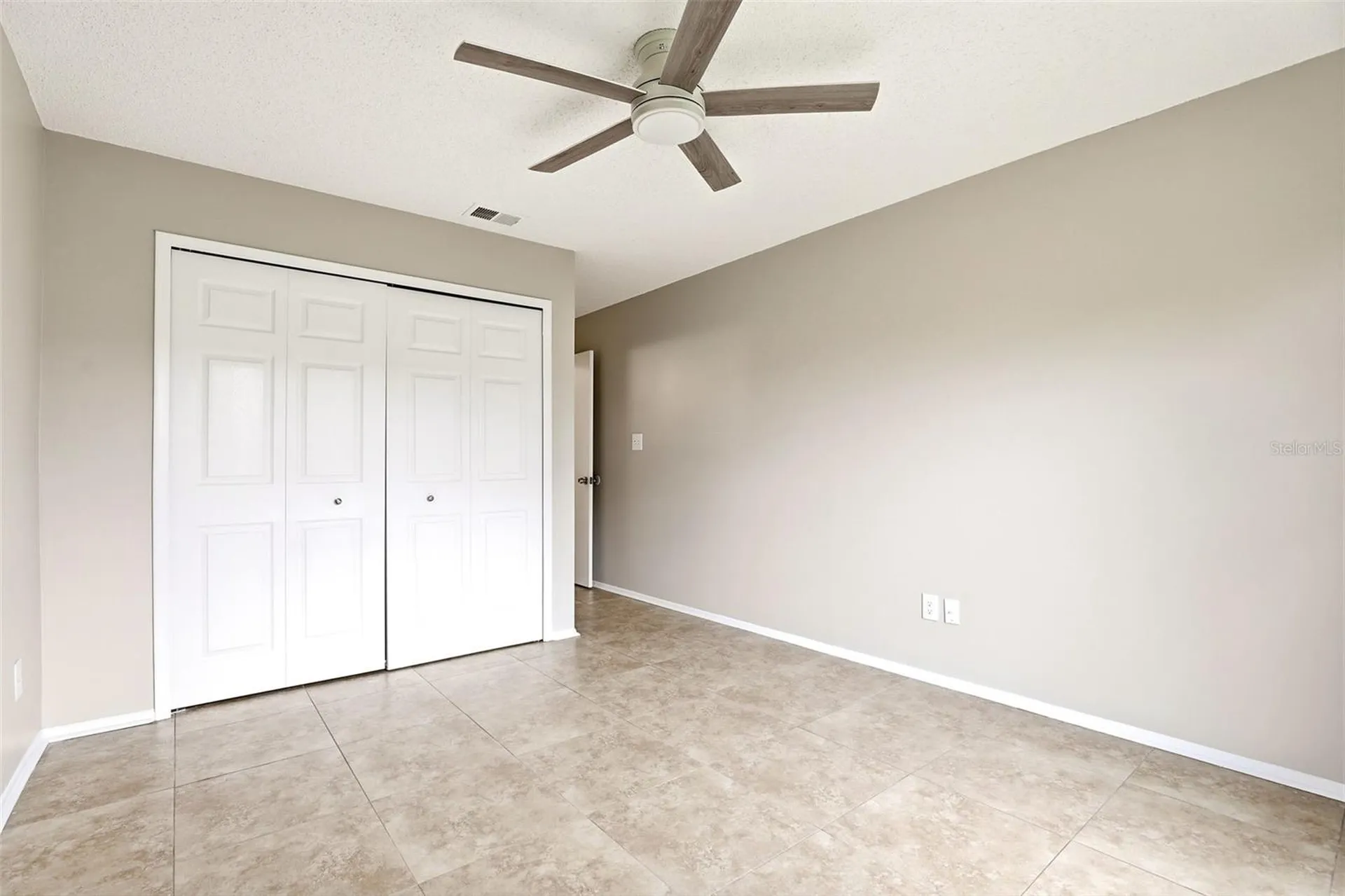 8909 Cherrystone Lane Orlando FL 32825