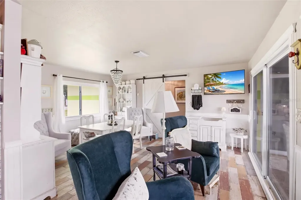 165 W Tarpon Boulevard NW Port Charlotte FL 33952